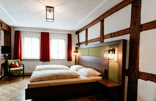Rothenburg Old Town House | Hotel-Gasthof Goldener Greifen
