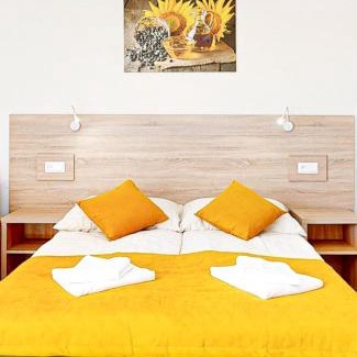 Vrbov Hotel | hotel Galica