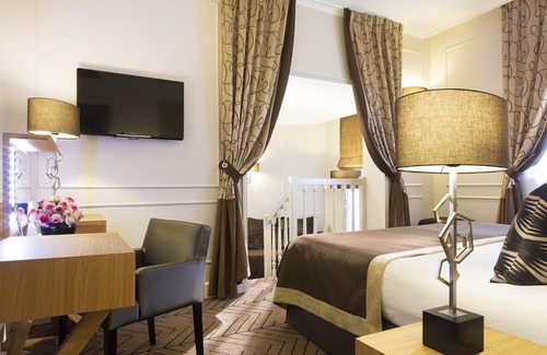 Champs-Elysees Hotel | Hotel Galileo