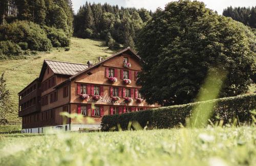 Schoppernau Hotel | Hotel Gasthof Adler