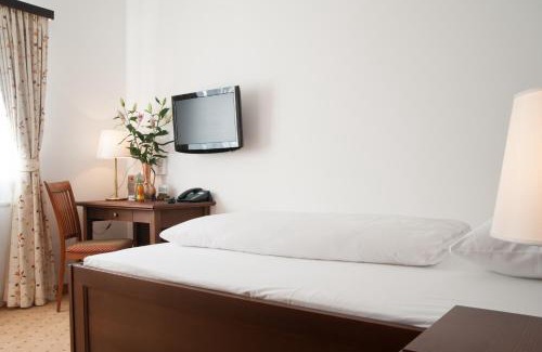 Laakirchen Hotel | Hotel Gasthof Der Jägerwirt