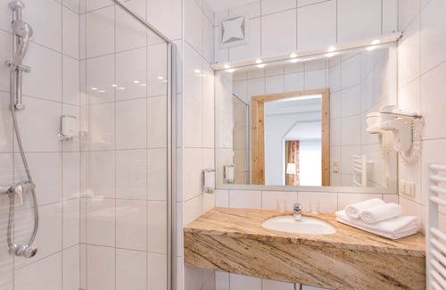 Puch bei Hallein House | Hotel Gasthof zum Kirchenwirt