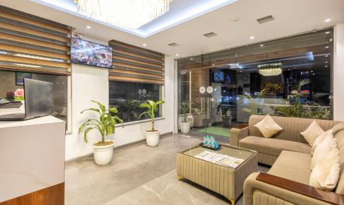 Zirakpur Hotel | Hotel Glen Erica