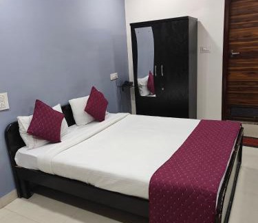 Vijaya Nagar Hotel | Hotel golden arch