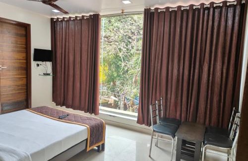 Vijaya Nagar Hotel | Hotel golden arch