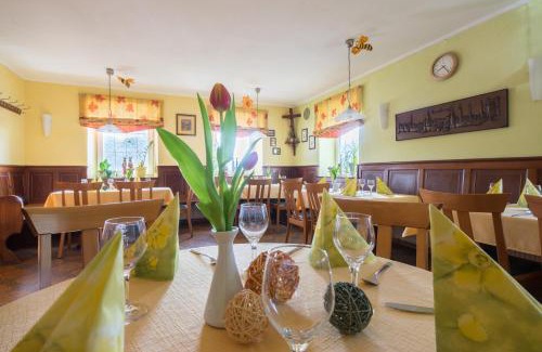 Wasserburg House | Hotel Goldener Löwe