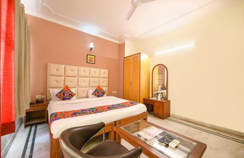 Old Gurgaon Hotel | Hotel Gracious - Civil Line