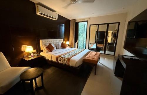 Saket Hotel | Hotel Grand Arcasia Saket- Near PVR Anupam
