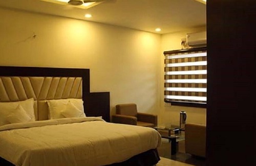 Katni Hotel | Hotel Grand Meridian
