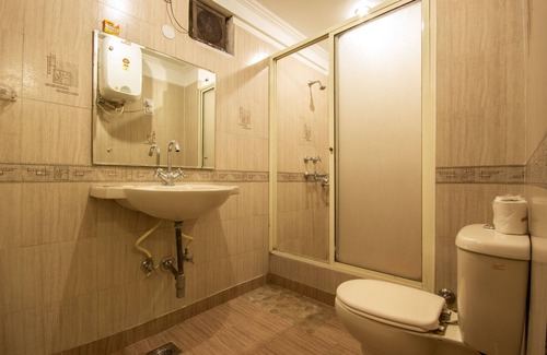 Karol Bagh Hotel | Hotel Grand Park Inn