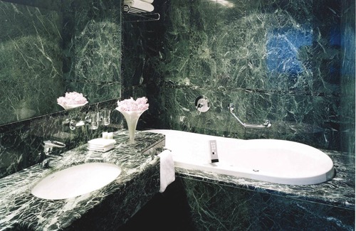 Old Town Hotel | Hotel Greif, a Member of Design Hotels