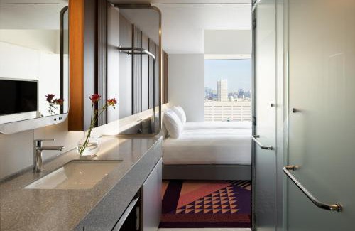 Kabukicho Hotel | HOTEL GROOVE SHINJUKU, A PARKROYAL Hotel
