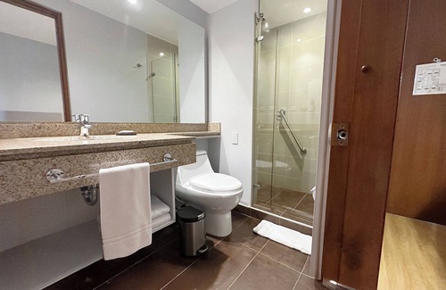 Calle 26 Hotel | Hotel Habitel Select