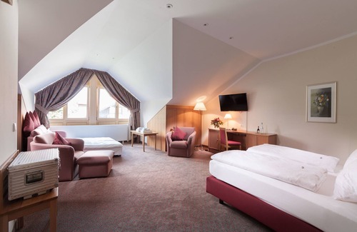 Munchen District Hotel | Hotel Hachinger Hof