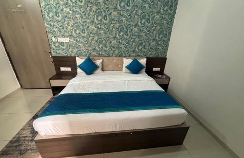 Khatu Hotel | Hotel Hanuman Palace-450 meter Khatu Shayam Ji Temple