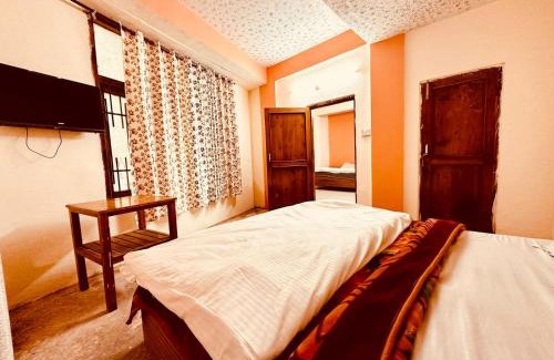 Simsa Village Hotel | Hotel Harikund Manali