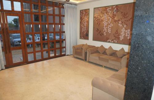 Sikar Hotel | Hotel Heera Palace