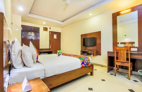 Adarsh Nagar Hotel | Hotel Heritage Heights