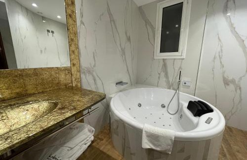 Barri Vell Hotel | Hotel Històric