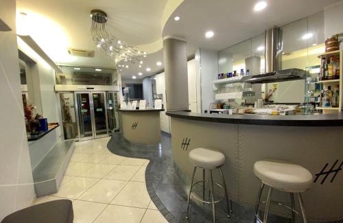 Historic Center Hotel | Hotel Holiday- Alla Finestrella