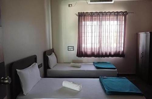 Shimoga Hotel | Hotel Honnasiri