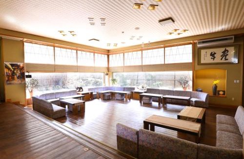 Yudanaka Shibu Onsen Hotel | Hotel Housei