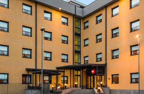 Cardano al Campo Hotel | Hotel Ibis Milano Malpensa