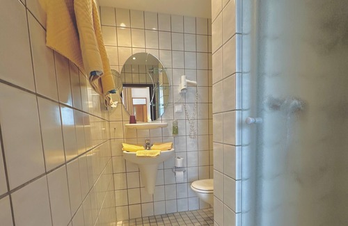 Uerdingen Hotel | Hotel Imperial