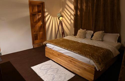 Aleo House | hotel in manali by Aura