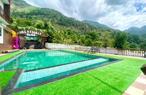 Dharamshala Hotel | Hotel Incredible Bliss