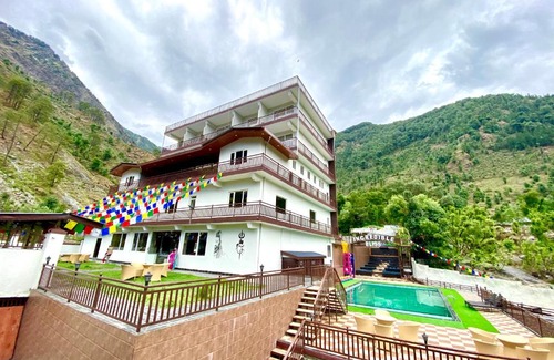 Dharamshala Hotel | Hotel Incredible Bliss
