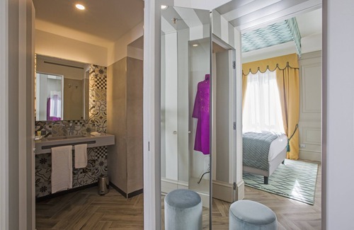 Tricolore Hotel | Hotel Indigo Milan - Corso Monforte by IHG