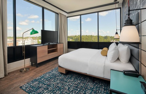 College Town Hotel | Hotel Indigo Tallahassee - Collegetown by IHG