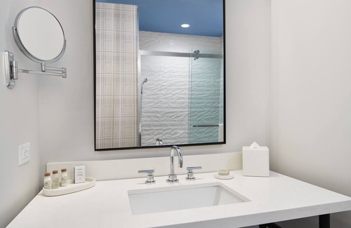 College Town Hotel | Hotel Indigo Tallahassee - Collegetown by IHG