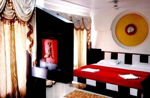 Pachmarhi Hotel | Hotel Indraprastha