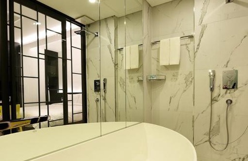 Samjeon-dong Hotel | Hotel Infini