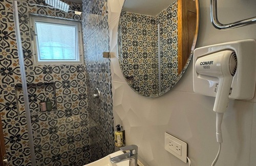 Americana Hotel | Hotel Isabel