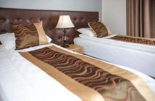 Innri-Njarthvik Hotel | Hotel Jazz - By Keflavik Airport - Reykjavik - Iceland