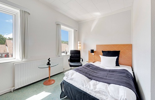 Kibaek Hotel | Hotel Jernbanegade