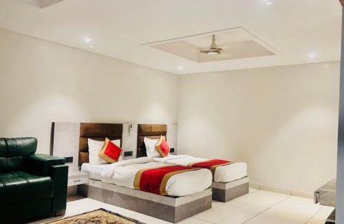 Chhatarpur Hotel | Hotel Kamakhya Inn