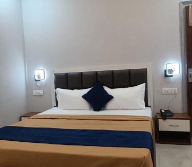 Kharar Hotel | Hotel Kamboj