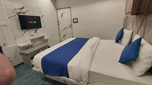 Ahmedabad Hotel | Hotel Karnavati