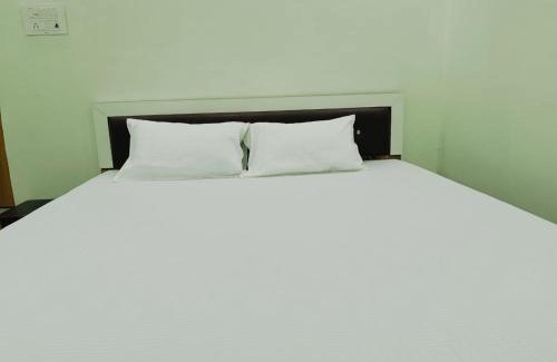 Faizabad Hotel | Hotel Keshav Kunj