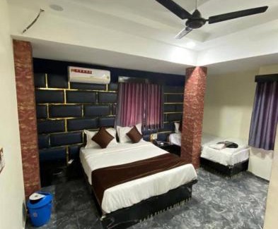 Ellis Bridge Hotel | Hotel King Villa