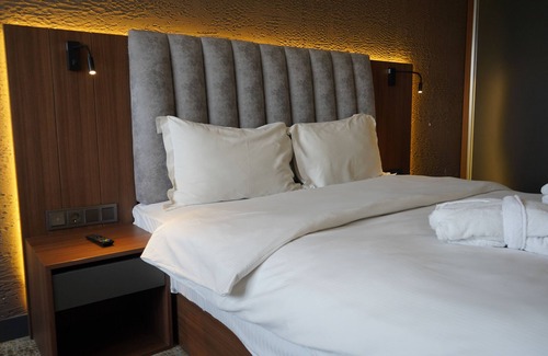 Muradiye Mahallesi Hotel | Hotel Kirci Thermal & Spa