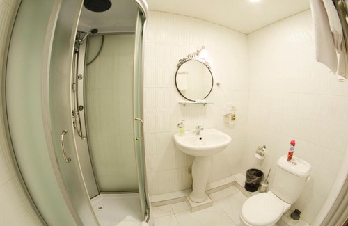 Leninsky District Hotel | Hotel Knyaz