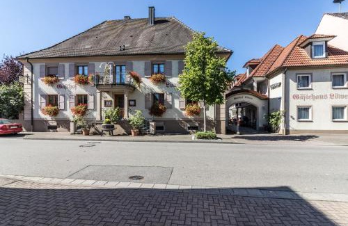 Oberrimsingen House | Hotel Löwen Garni