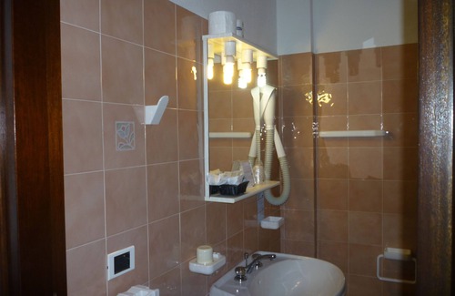 Santa Teresa di Gallura Hotel | Hotel L'Ancora