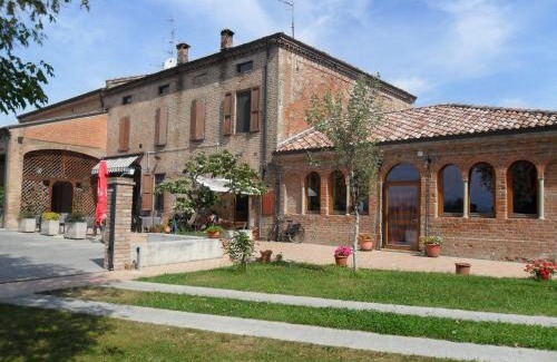 Fontanellato Hotel | Hotel La Cascina