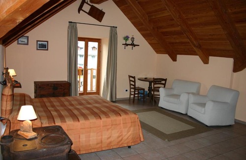 Cesana Torinese Hotel | HOTEL LA GINESTRA